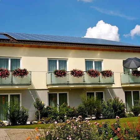 Hotel Landpension Kohler 4*